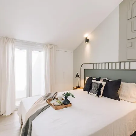 Apartamento Marley - 1 Bedroom And Parking In Campolide *