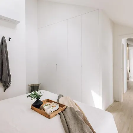 Marley - 1 Bedroom And Parking In Campolide