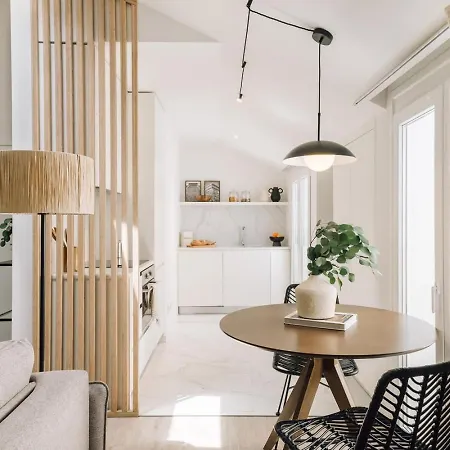 Marley - 1 Bedroom And Parking In Campolide *