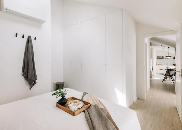Marley - 1 Bedroom And Parking In Campolide
