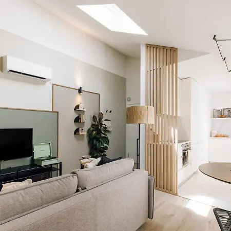 Marley - 1 Bedroom And Parking In Campolide * Lisbona
